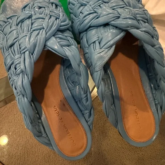 Bottega Veneta Sky Blue Leather Slides 37.5 - Picture 6 of 9